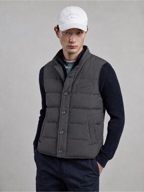 Eleventy Milano Padded Gilet Vest in Charcoal
